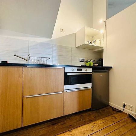 Standing Apartment T2 Near The Train Station And Tours Exterior photo